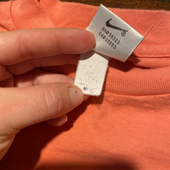 Rare vintage embroidered nike Mickey Mouse tee shirt - Picture 4 of 4